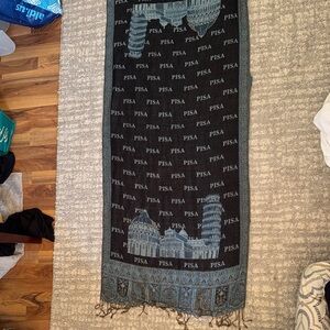 Black and Blue Pisa pashmina